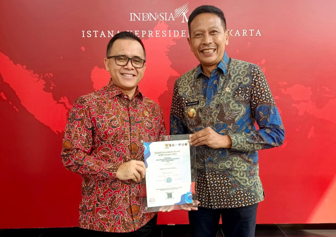 Raih Penghargaan Digital Government Award Penjabat Wali Kota Malang