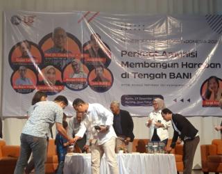 Universitas Brawijaya Meneropong Ekonomi Indonesia 2023