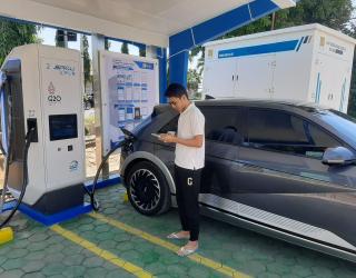 PLN Tambah SPKLU Ultra Fast Charging di Jawa Timur