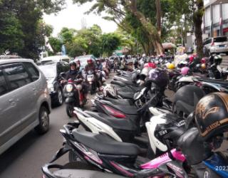 Pemudik Bergerak Tinggalkan Kota Malang