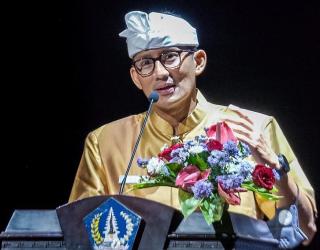 Pecinta Coldplay Begitu Antusias, Sandiaga Uno Tambah Jadwal Konser