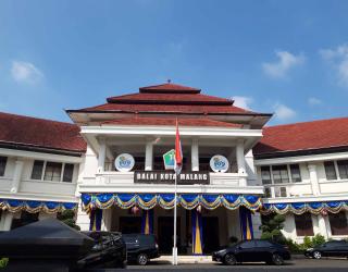 Kebijakan Komplet Percantik Kota