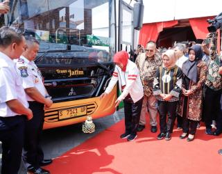 Atasi Kemacetan Pemprov Jatim Siapkan Bus Trans Jatim Rute Batu - Pacet