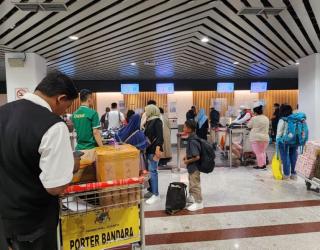 Kuartal Tiga Jumlah Penumpang Bandara Juanda Naik 35,26 Persen