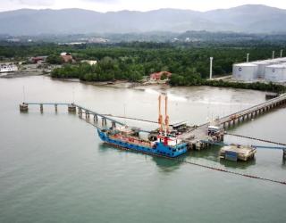 Kinerja Pelindo Regional 3 Kotabaru Moncer. Ini Layanannya...
