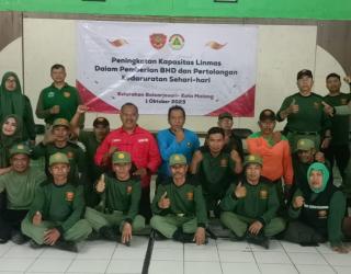 Linmas Balearjosari Malang Dilatih Bantuan Hidup Dasar dan Pertolongan Kedaruratan