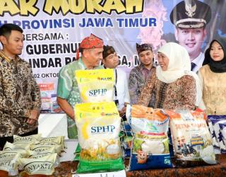 Gubernur Jatim Khofifah :  Upayakan Stabilitas Harga Pangan Lewat Operasi Pasar