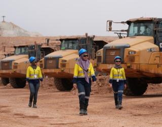 Komitmen Keberlanjutan, PT Merdeka Copper Gold Tbk Raih Kenaikan Rating