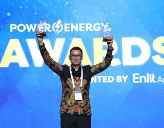 Darmawan Prasodjo Raih Male Executive Of The Year Enlit Asia Power Energy Awards 2023