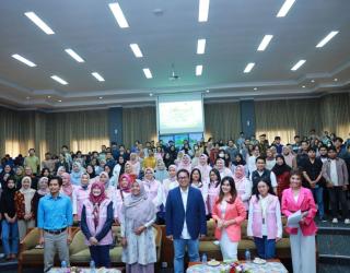 Goes to Campus, Srikandi PLN Ajak Mahasiswa Berpartisipasi dalam Akselerasi Transisi Energi