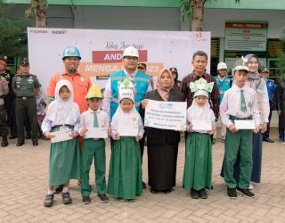Tingkatkan Kualitas Pendidikan, PLN Hadirkan Kelas Inspiratif dan Serahkan Bantuan Peralatan Sekolah