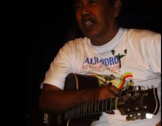 Jabo Kecancang Gitar Cinta