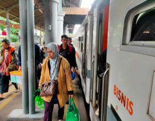 Penumpang Kereta Api Daop 8 Surabaya di H-1 Libur Isra' Mi'raj & Imlek Naik 40%