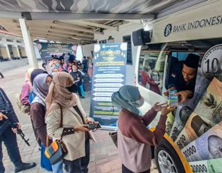 Layanan Keliling Penukaran Uang Hadir di Kawasan Sunan Ampel. Ini Kuotanya!