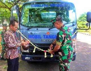 BRI Tanjung Perak Perkuat Kerja Sama TNI AL Melalui Pemberian Mobil Tangki Air