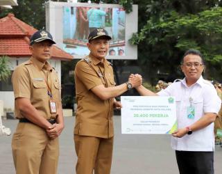 Penjabat Wali Kota Malang Lindungi 26.400 Pekerja Lewat Program Jamsostek
