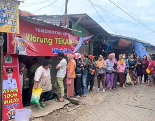 Warung Mbois Ilakes Obral Beras Murah Jelang Ramadan