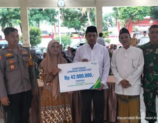 Sah.BPJS Ketenagakerjaan Gresik Driyorejo Serahkan Santunan JKM Rp 42 Juta Pada Ahli Waris
