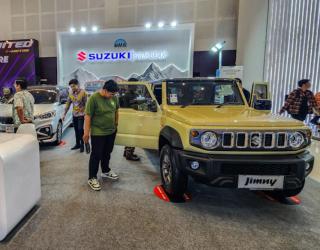 UMC Pamerkan 2 Jagoan Suzuki di IIMS Surabaya 2024
