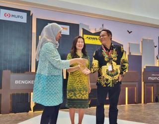 Memantik Laju Industri Otomotif Ala Danamon, Adira & MUFG di IIMS Surabaya 2024