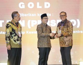 Kampung Mandar Fish Market Binaan PLN Raih Penghargaan dari Kemendesa PDTT
