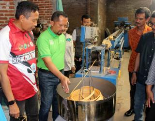 Produk UMKM Semakin Mendunia, Wahyu Hidayat: Kampung Rotan Menjadi Destinasi Pariwisata