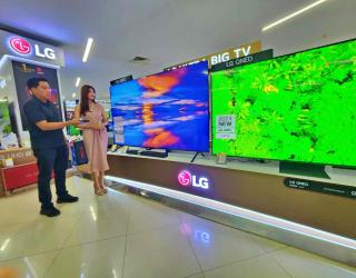 LG Electronics Perkuat Segmen Pasar Premium di Surabaya