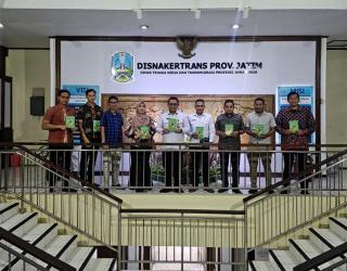 DK3P Jatim Luncurkan Buku Keselamatan Kerja, Isi dan Konsepnya Wow!