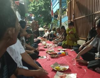 Tetap Merasa Merdeka