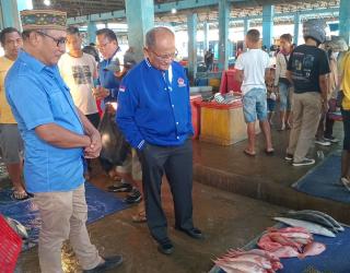 Kesejahteraan Nelayan Terhambat  Komunikasi