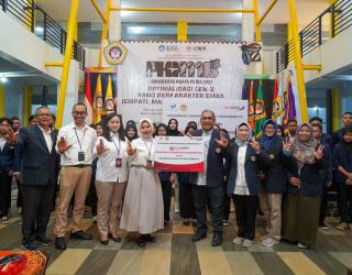 Mahasiswa Universitas Wijaya Putra Dapat Beasiswa Bank Jatim