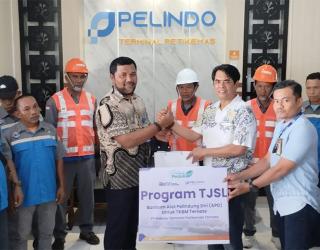 Pelindo Terminal Petikemas Ajak Buruh TKBM Peduli Keselamatan dan Kesehatan Kerja