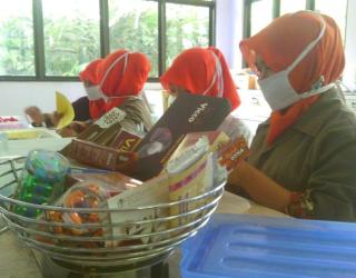 Makanan Tak Bermutu, Ancam Masa Depan Bangsa