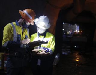 Mengulik Masa Depan Tersembunyi di Bawah Gunung Tumpang Pitu