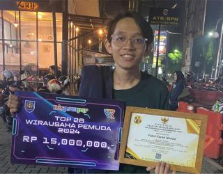 Jago Desain, Mahasiswa Asal Tegal Ini Raih Penghargaan Dari Bupati