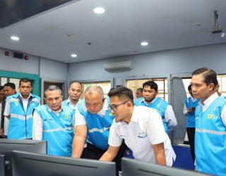 Pantau Posko Siaga Kelistrikan Nataru, PLN Pastikan Listrik Aman dan Andal