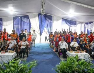 Keren! 30 Pengemudi Truk Raih Sertifikasi Keselamatan