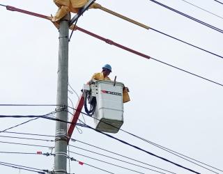 PLN UID Jatim Pastikan Pasokan Listrik Aman untuk Sambut Natal 2024 dan Tahun Baru 2025