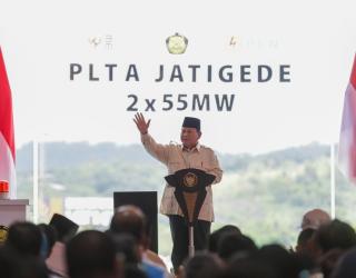 Resmikan 37 Proyek Ketenagalistrikan, Prabowo Targetkan Pertumbuhan Ekonomi 8 Persen