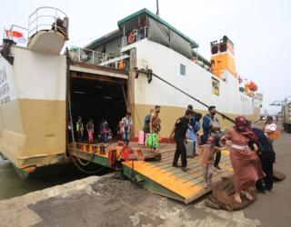 Mudik Lebaran 2025 : Arus Penumpang Kapal di Pelindo Regional 3 Diproyeksi Naik 10%