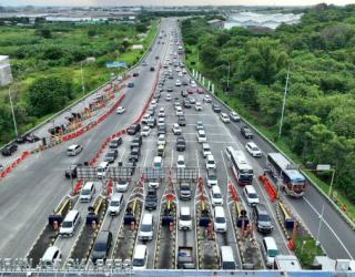 Arus Balik di Gerbang Tol Warugunung Naik 40%