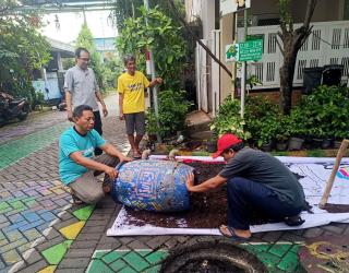 Begini Cara Warga Sidoarjo Terapkan Keberlanjutan Lingkungan