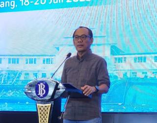QRIS Jadi Fondasi Digital UMKM, Kontribusinya Tembus 93%