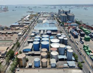 Terminal Nilam Perkuat Rantai Pasok Curah Cair Tanjung Perak