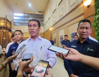 Mentan Amran : Bantuan Rp1,6 Triliun Sudah Siap, Ayo Petani Tebu Segera Bongkar Ratoon