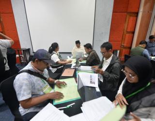 Sepenggal Kisah Manarik Para Peserta UKW ke XVI di UM Surabaya