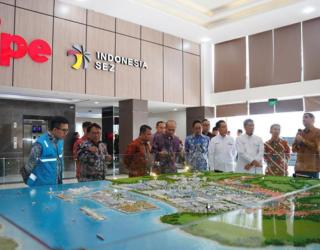 PLN Resmikan Penyalaan Listrik Tegangan Tinggi 40 MVA untuk BKMS di KEK Gresik