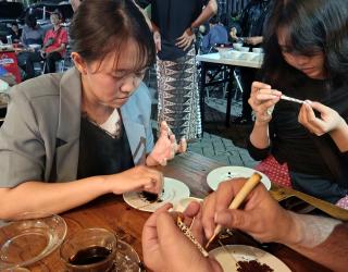 Omahe Mbah Giyo: Delapan Tahun Meracik Kopi, Merawat Budaya