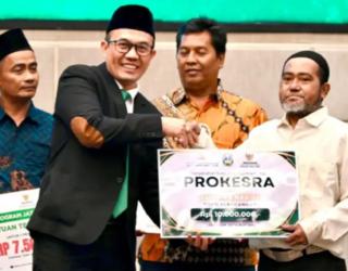 Sinergi BAZNAS dan Bank UMKM Jatim Dorong Ekonomi Umat Lewat Program Prokesra