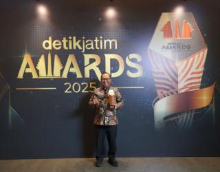 Bank Jatim Raih Penghargaan dari Detik.com Kategori Peningkatan Pembiayaan Usaha Berkelanjutan 